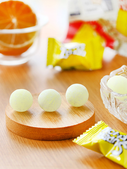 Лимонні цукерки Nobel Sour Lemon Candy - 88g - Зроблено в Японії