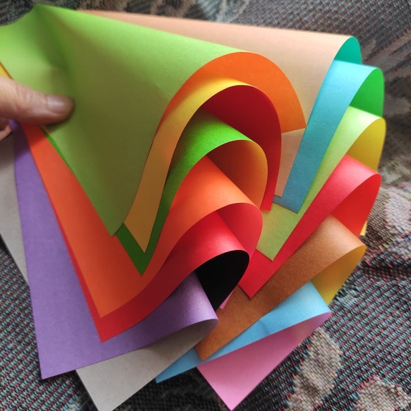 So many colors! double-sided two-color color rich positive and negative handmade origami of different colors 15cm large size 28cm