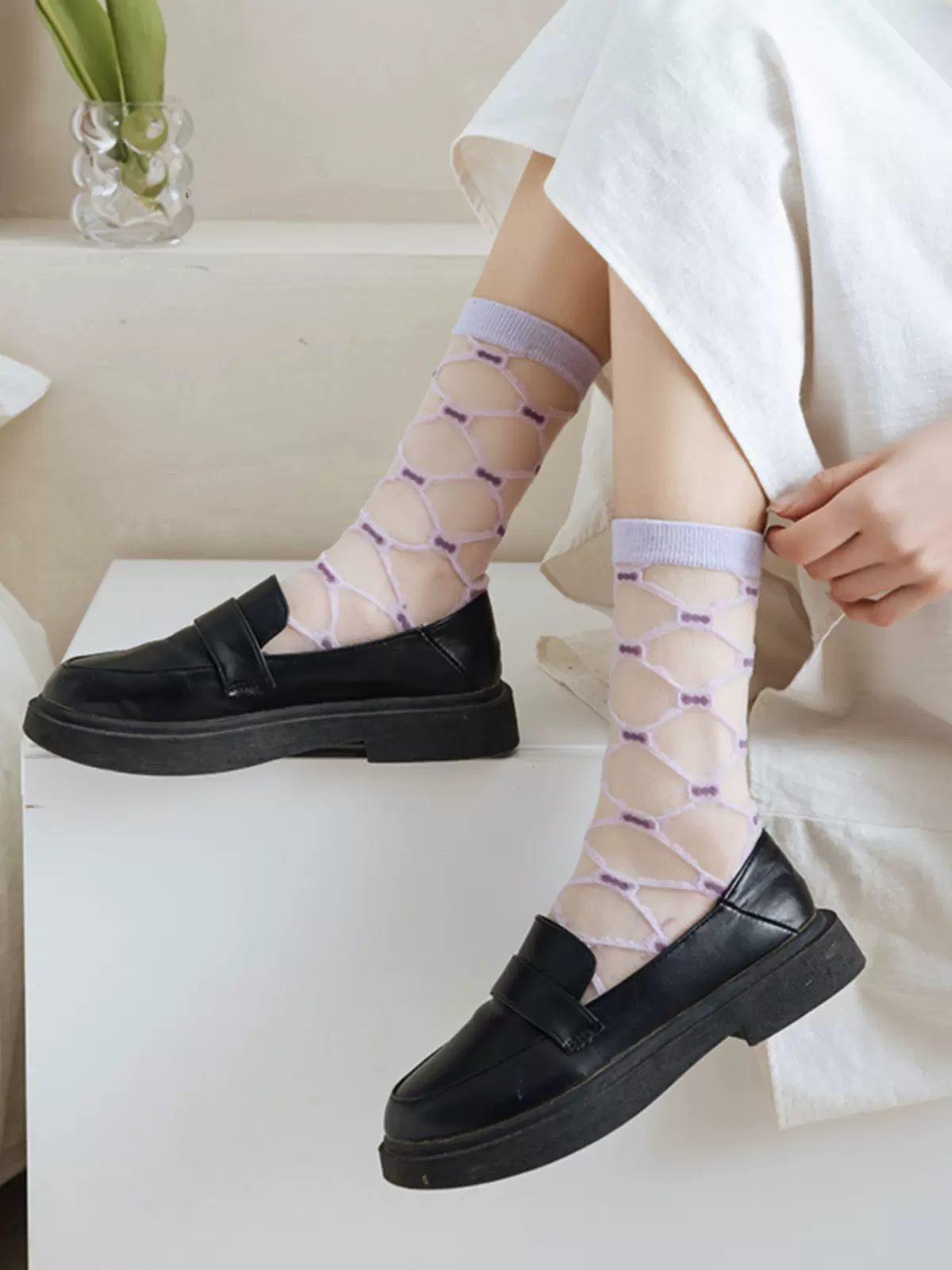 黑白色菱格玻璃丝袜春夏季薄款水晶袜日系甜美可爱外穿凉鞋长袜子