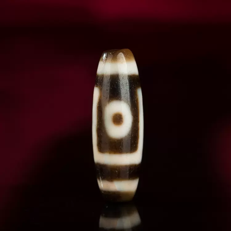 現代天珠 山型一眼天珠 朱砂入り おとなしい