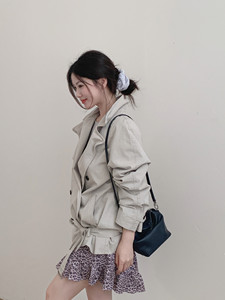 
Yumeifang's unique hose design allows you to shape it into a lightweight, short windbreaker jacket
