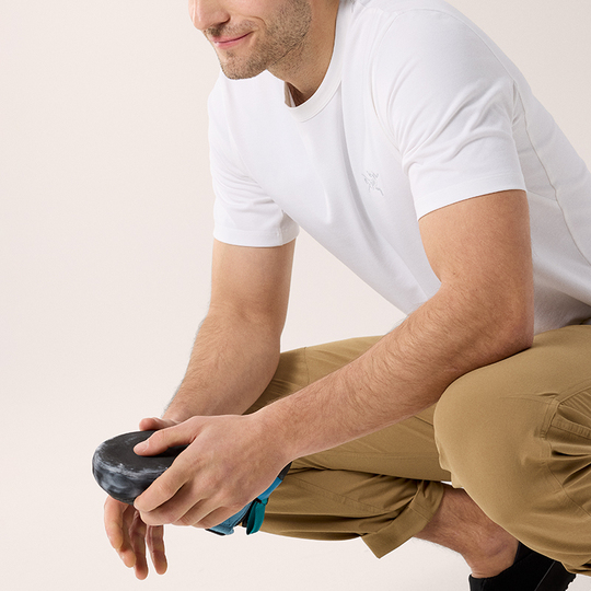 ダ*ン様 【希少】ARC`TERYX Captive Arc Word SS ホ Black Arc'teryx Captive Downword T-Shirt | SVD