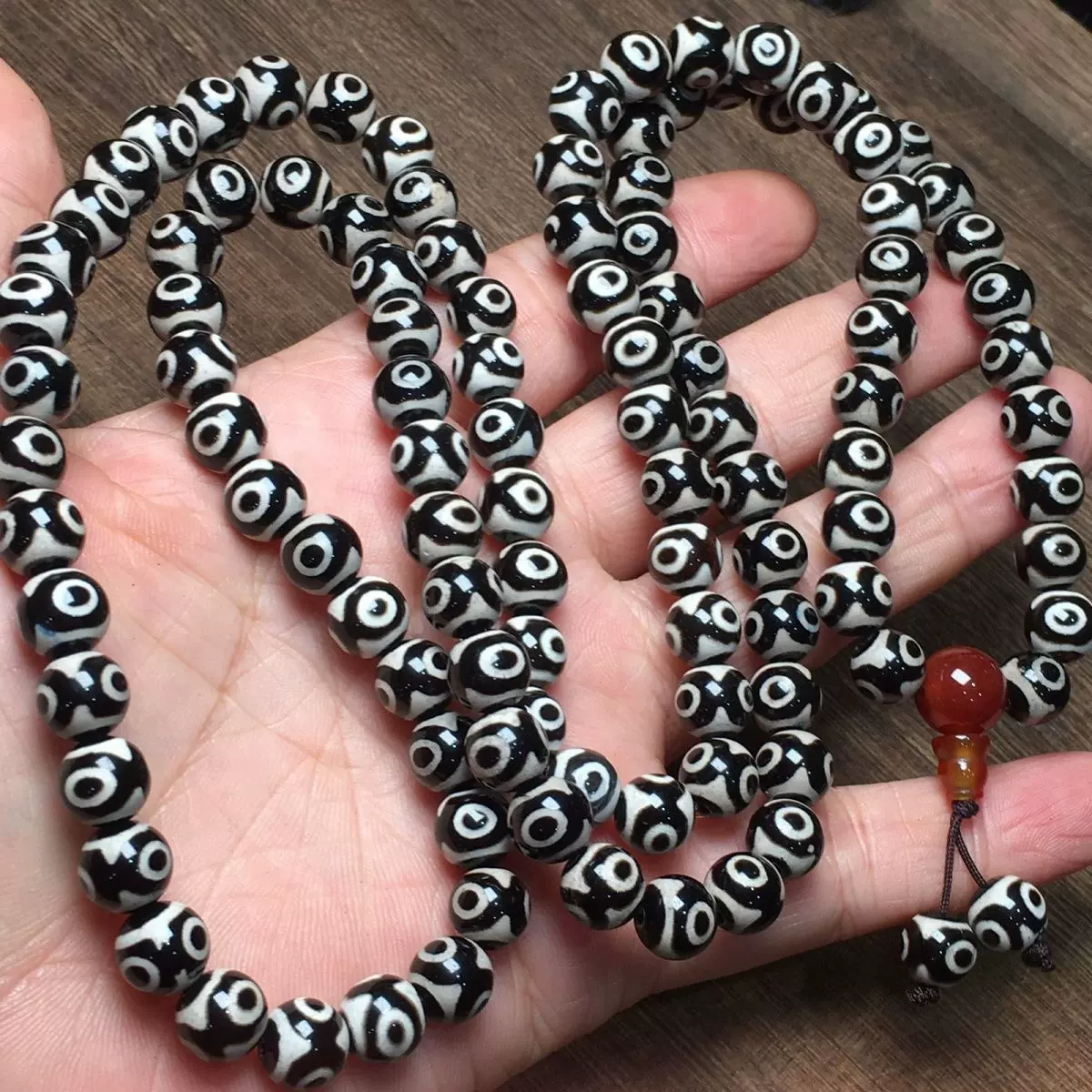 天珠 108眼天珠 貴重】特殊至純風化108眼天珠 至純九