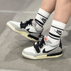 
Nike Air Jordan AJ312GS high-top wear-resistant sports and leisure basketball shoes AT4040-100