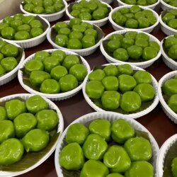 Green Dumpling Box, Disposable Rice Bowl with Toppings, Large Pasta Box, Curry Eight-Treasures Rice Box, Pizza Takeaway Pastry Packaging Box