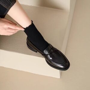
French retro genuine leather British style small leather shoes for women 2025 new comfortable soft leather single shoes one-leg loafers