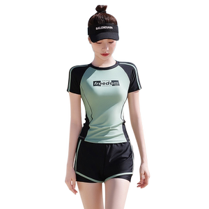 
Women's swimsuit 2026 new high-end conservative split belly-covering slimming professional swimming pool special hot spring swimsuit