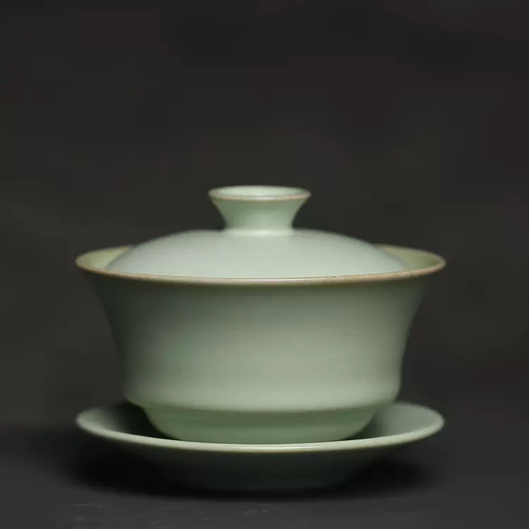 川瀬忍 青磁鎬湯碗 湯呑 共箱 人间国宝，中国汝瓷，汝窑，茶具，茶器 川瀬忍 青磁鎬湯碗 湯呑 共箱 人间国宝，中国汝瓷，汝窑，茶具