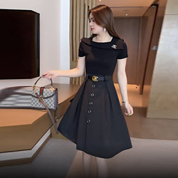 Dress for Women 2026 Summer New Style Fashionable and Slimming, Covers the Body, Cinches the Waist, Mid-Length Short-Sleeved Dress for Petite Figures