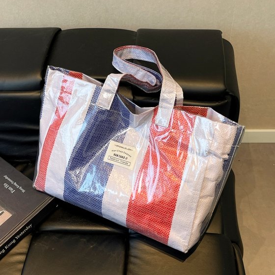 
Summer large-capacity bag for women 2025 new travel woven tote bag seaside vacation commuting tote bag