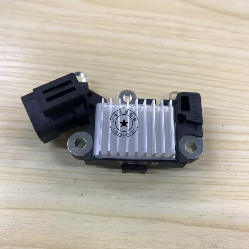 五十铃6UZ1 FX77 60A发电机8982010835 0-35000-5015 日本NIKK0