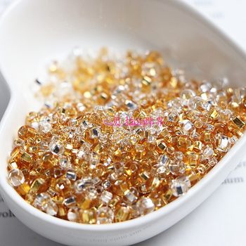 Round handmade necklace hairpins and rocking jewelry accessories