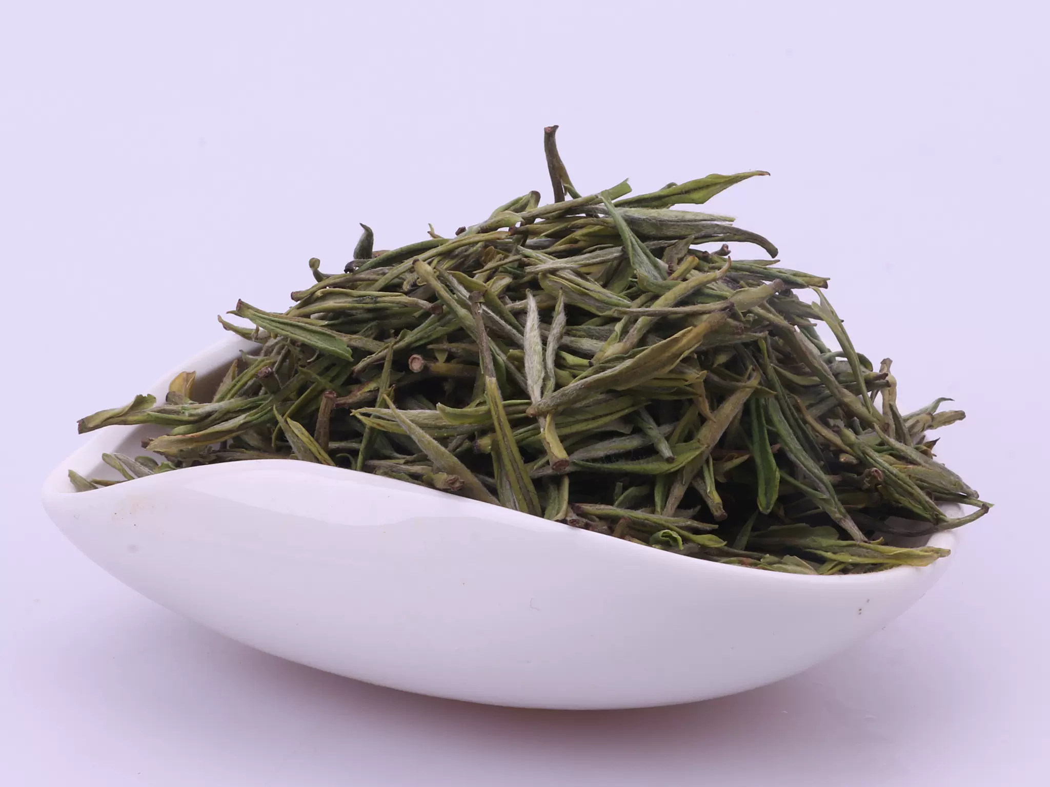贵州白茶2021新茶贵州茶叶明前特级黄金芽正宗嫩芽绿茶250g