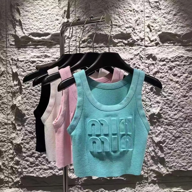 Korean style 2025 summer new three-dimensional printed letter knitted solid color vest suspender short T-shirt women's top