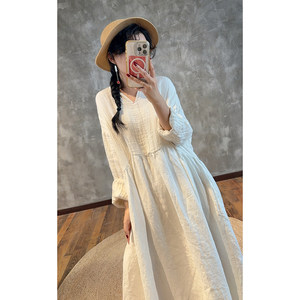 
YIMIAN Treasure linen splicing design high waist V-neck literary and beautiful loose dress 2625076