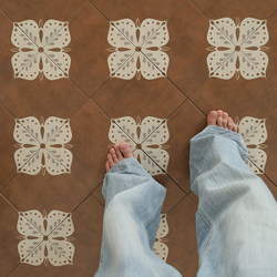 Medieval Style Retro Distressed Brown Small Floral Tiles for Balcony, Bathroom, Kitchen, Non-Slip Floor Tiles for Guesthouses, Clothing Stores, Restaurants