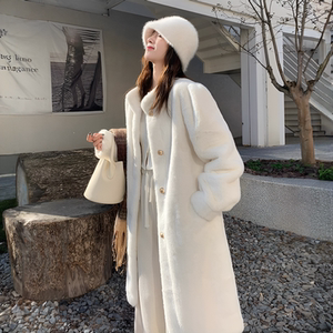 
2025 Winter New Lamb Wool Coat Women's Mid-Length Thickened High-Quality Eco-friendly Fur Mink Velvet Coat
