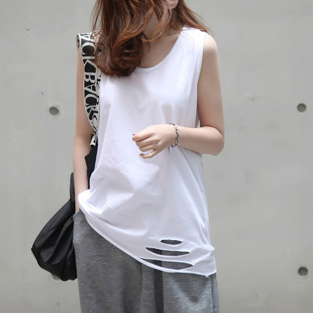 Fat girl's suspender design top for fat mm loose outer bottoming shirt white vest women's summer sweatshirt inner wear