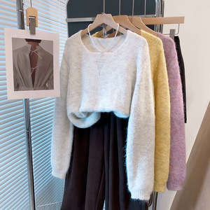
Sequin v-neck sweater for women pullover 2025 autumn and winter new loose lazy style inner top bright silk knitted sweater trendy
