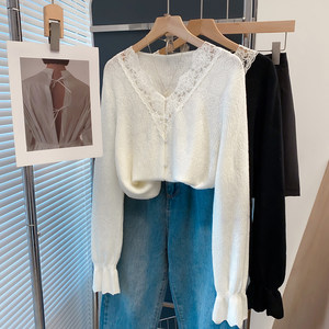 
Lace bell sleeves v-neck sweater for women 2026 spring and autumn new style loose knitted cardigan for outer wear and bottoming shirt for fashion