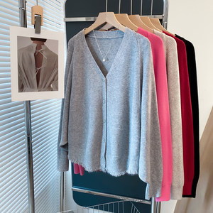 
Tassel bat shirt v-neck sweater jacket for women 2026 spring and autumn new loose top lazy style knitted cardigan trend