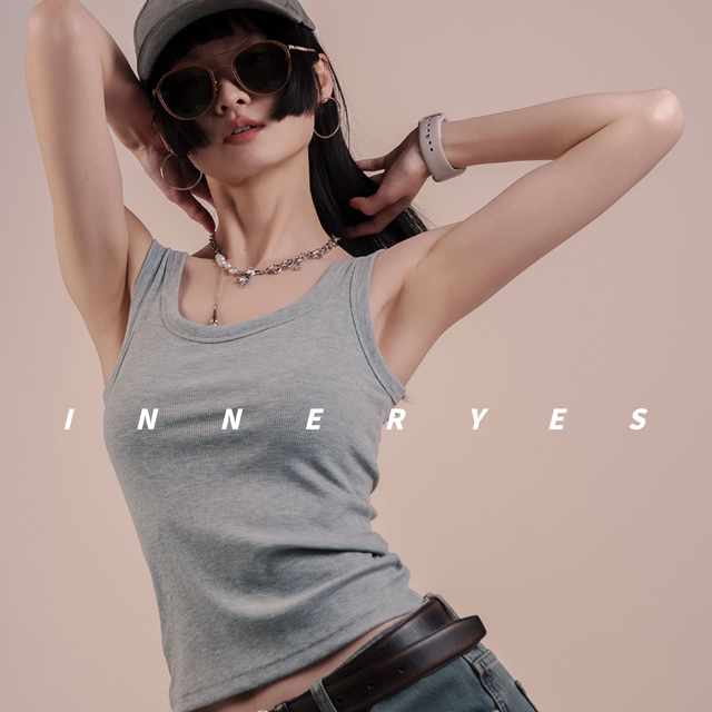 Women's 2025 New Gray Sleeveless Top with Huge Soft Chest Pad and Beautiful Back All-in-One Summer American Camisole for Outerwear