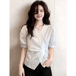 Plus-Size Women's Unique and Chic Irregular V-Neck Short-Sleeve Shirt, Summer European Style, Waist-Cinching, Slimming White Top