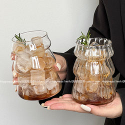 Niche Retro Vertical Stripe Christmas Tree Glass Cup, High Temperature Resistant Latte Cup, Coffee Cup, Juice Cup, Cold Drink Cup with Straw