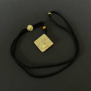 Legend of the Stargazing Girl's Talisman around the Elden Ring Intelligence+5