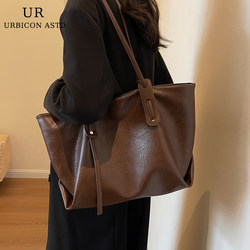 Light Luxury Niche Large-Capacity Bag for Women 2025 New Autumn and Winter Super Popular Shoulder Bag with a High-End Feel Commuter Tote Bag
