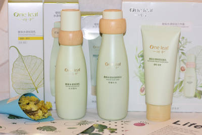 00后适合什么护肤品?自然是补水为上