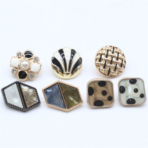 
Round British style suit buttons, metal coat buttons, versatile men's and women's woolen tops, windbreaker cuffs, suit buttons