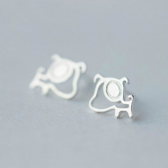 
Simple design S925 sterling silver cute brushed puppy dog ​​earrings girl earrings fresh and cute cartoon earrings