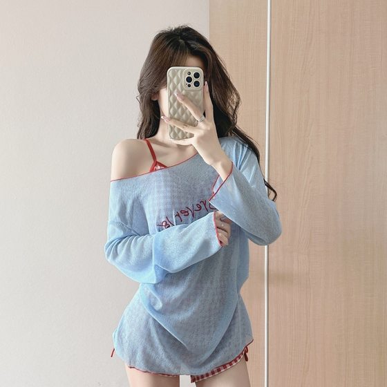 
Korean ins sweet girl gathers to make her look slim and sun protection long sleeve pure plaid bikini swimsuit hot spring swimsuit women