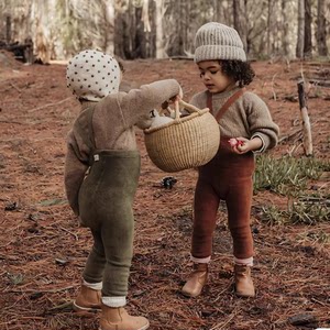 
INS baby weightlifting pants for boys and girls thickened high-waist suspenders teddy velvet stockings leggings Swedish Nordic