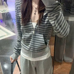 Korean-Style Striped Waist-Cinching Hooded Sweatshirt Jacket for Women, Autumn 2025 New Design, Slim-Fit Zip-Up Cardigan Top