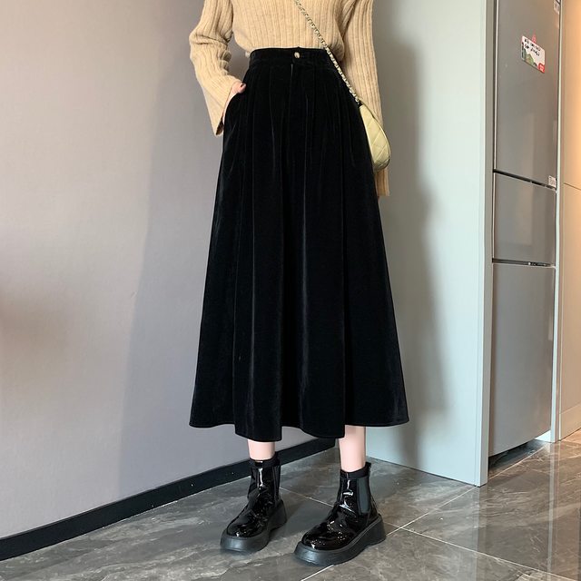 Autumn and winter new fat MM high -waisted medium long skirt velvet A -line skirt temperament versatile large size thin pocket long skirt
