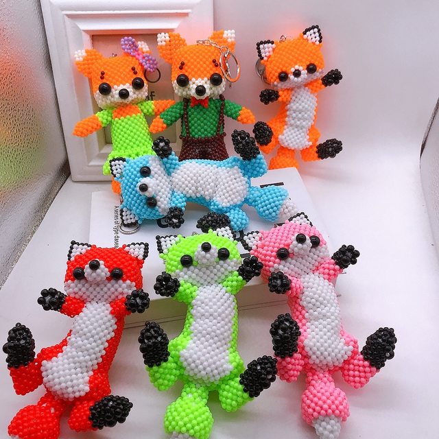 
Handmade beaded little fox couple fox pendant key bag pendant cartoon doll desk decoration jewelry