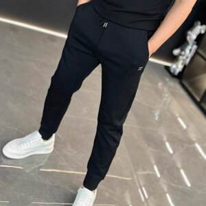 2025 autumn and spring new men's solid color simple casual pants trendy and versatile black small foot typants
