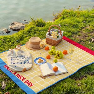 
Ultra-light seaside outdoor striped picnic mat waterproof mat camping barbecue travel portable foldable beach mat