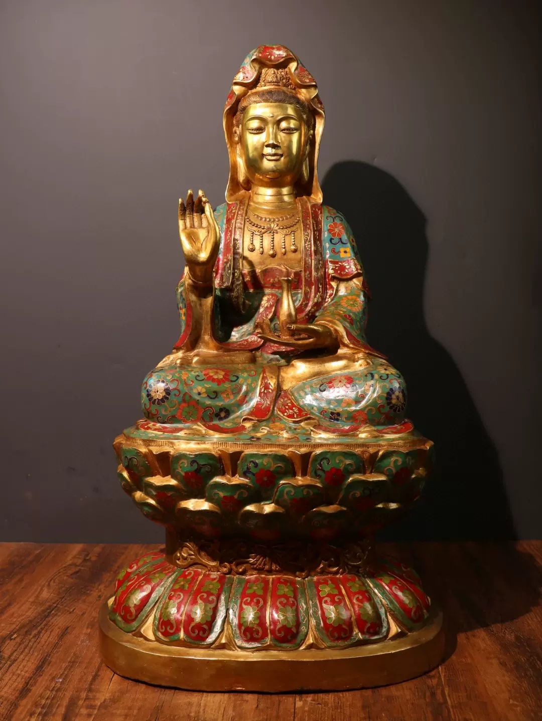 中国仏像　木彫　仏教美術　仏像 木彫り仏像 【中宮寺形菩薩半跏像（伝如意輪観音）】 桧木 高20cm : 海