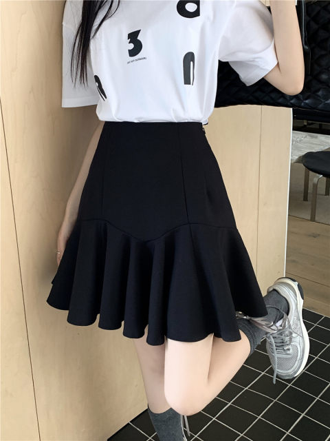 Large size high-waisted ruffled skirt, spring and summer slim and versatile A-line pleated short skirt, fat mm belly-covering black umbrella skirt