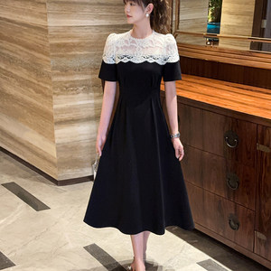 
2025 summer new high-end French temperament lace spliced black skirt covering belly to make you look slim A-line dress for women
