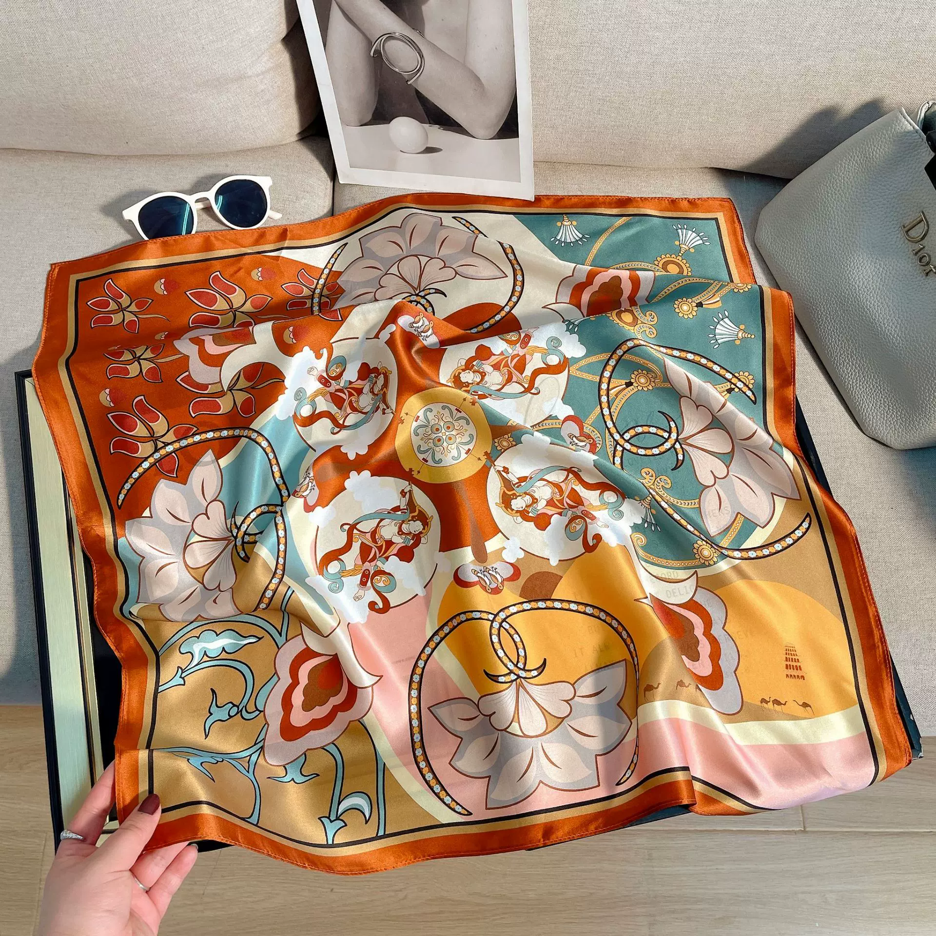 敦煌飛天壁畫絲巾小方巾莫高窟飛天仙女絲綢文旅