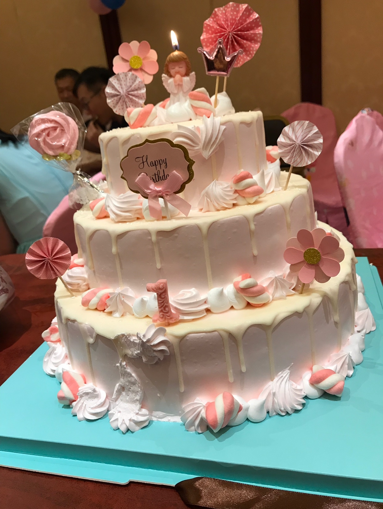 吉屋 上海同城配送三层生日蛋糕