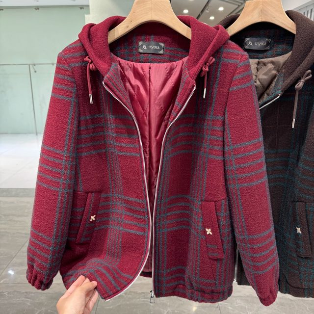 
Thickened mother's plaid hooded imitation mink velvet quilted jacket winter new age-reducing middle-aged and elderly jacket woolen coat