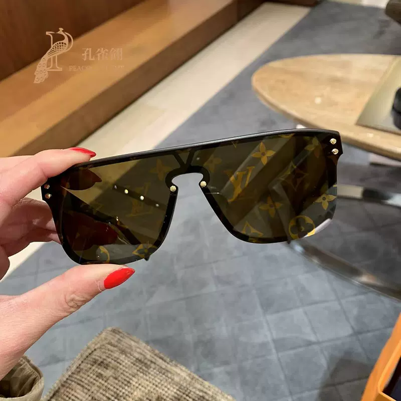 Louis Vuitton Louis Vuitton Waimea Sunglasses