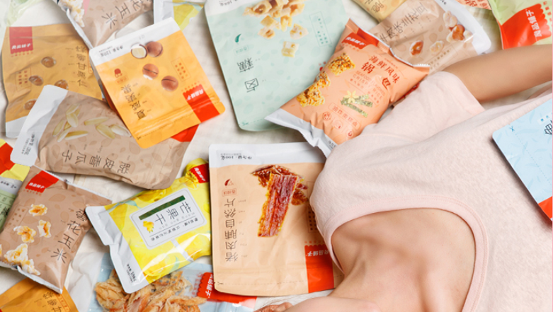 良品铺子零食礼包