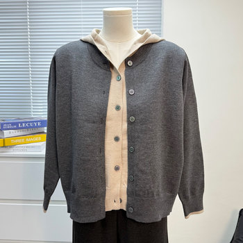 Mom's autumn fake two-piece sweater middle-aged and elderly women's loose top hooded knitted cardigan women's autumn and winter coat