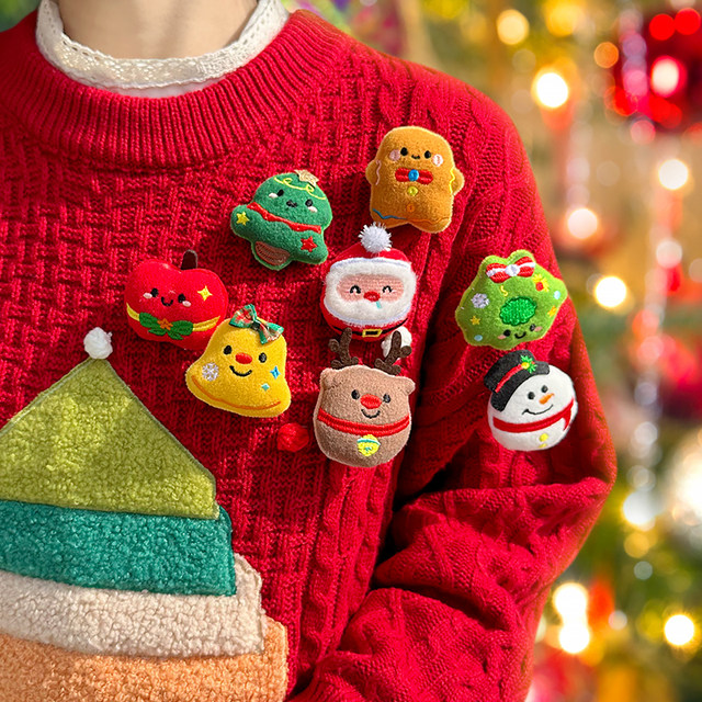 Christmas decoration gift cute plush brooch for women Christmas children small gifts clothes scarf pin accessories